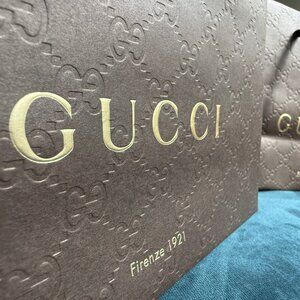 GUCCI - small Luxury Designer Retailer Shopping Bag